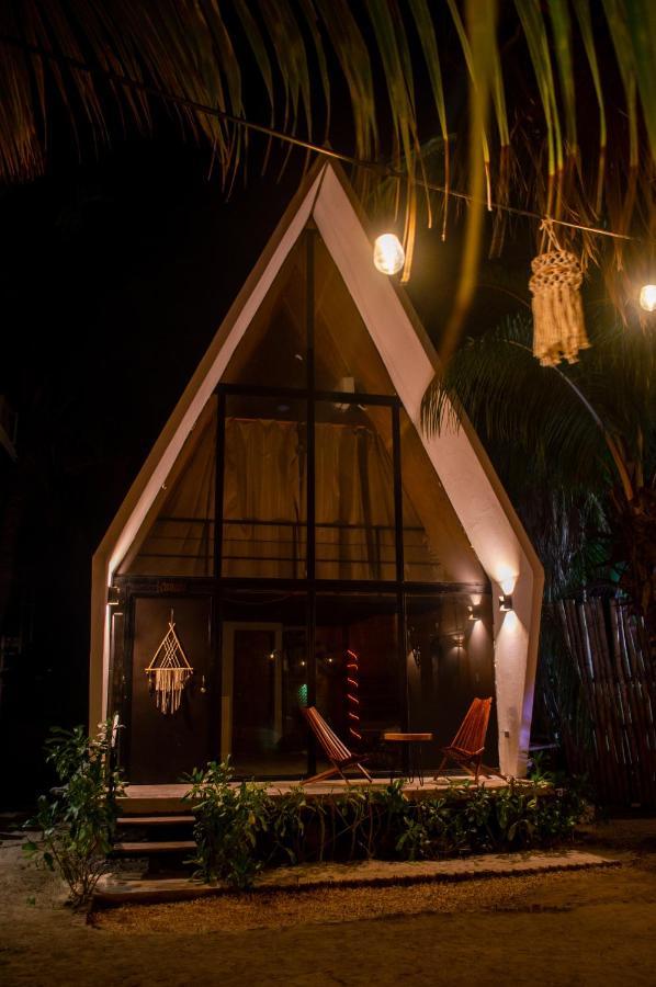 Xtambaa Cabins & Spa Only Adults El Cuyo Exterior photo