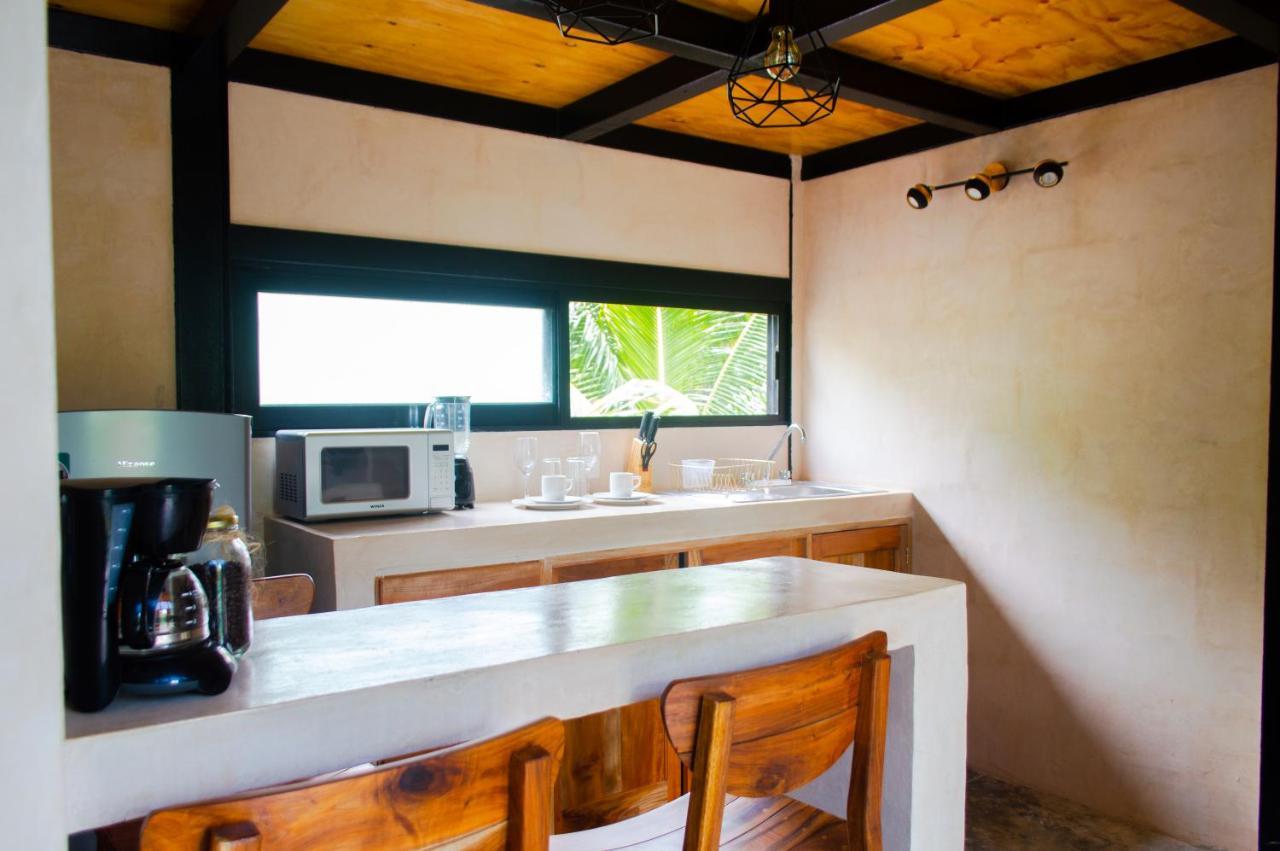 Xtambaa Cabins & Spa Only Adults El Cuyo Exterior photo