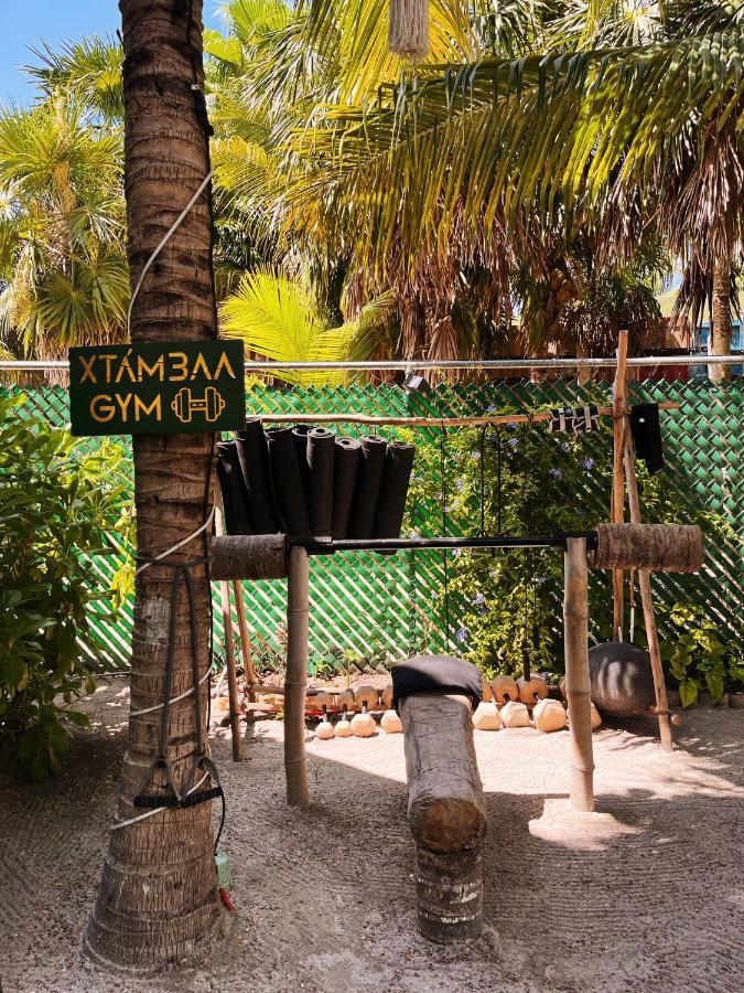 Xtambaa Cabins & Spa Only Adults El Cuyo Exterior photo